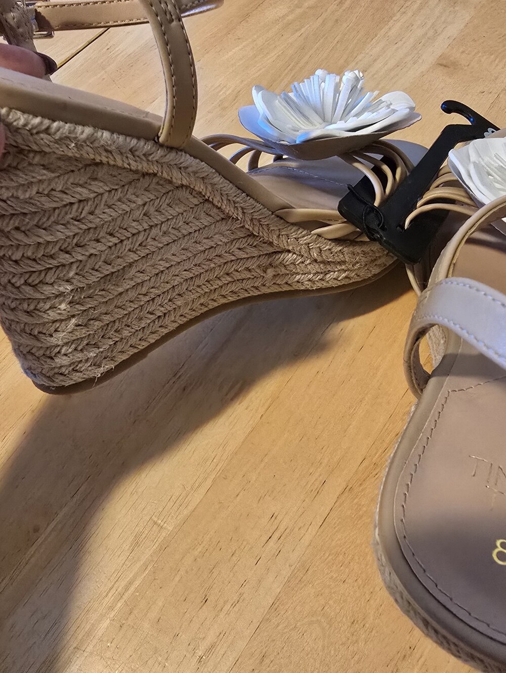 Time and Tru Floral‎ Espadrille Wedge Sandals Size 8 NWT Ankle Strap - Picture 4 of 7